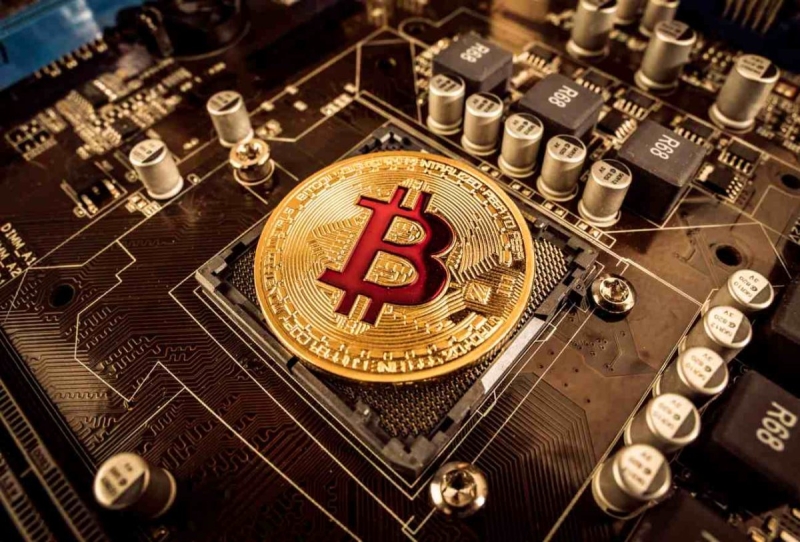 Bitcoin Miners Sell Over 20,000 BTC In a Week, Is A Further Dip Coming?